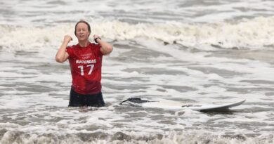 south-africa’s-bianca-buitendag-claims-historic-surfing-silver-medal-–-espn