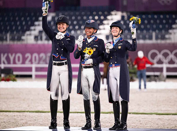 team-effort-wins-silver-for-us-dressage-riders-at-olympics-|-town-crier-newspaper-–-town-crier