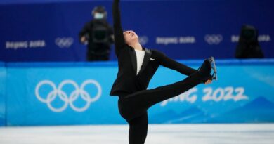 winter-olympics-live-updates:-nathan-chen-golden-on-skates,-chloe-kim-repeats-in-halfpipe-–-usa-today