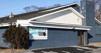 residents-not-bowled-over-by-housing-proposal-at-east-islip-lanes-site-–-newsday